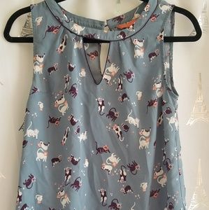 Sleeveless top with-- eeeeeeep--KITTIES!